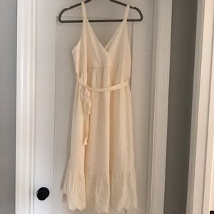 HP 🎉 NWT [Old Navy] Ivory Maternity Dress